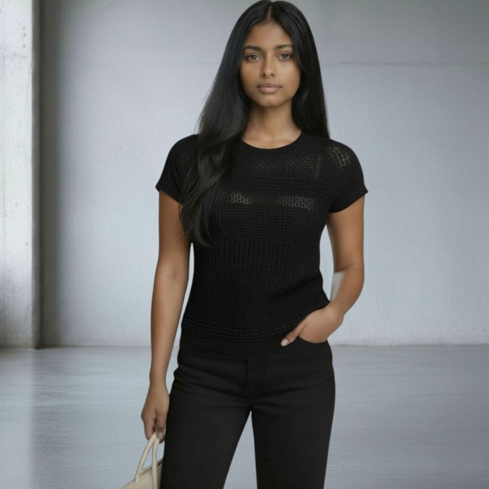 LOFT Petite Black Short Sleeve Knit Patterned Sweater